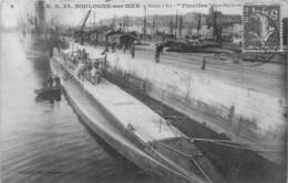 62-BOULOGNE-SUR-MER- BASSIN A FLOT, " PLUVIOSE" SOUS MARIN - Boulogne Sur Mer