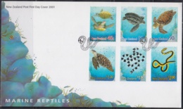 NEW ZEALAND 2001- MARINE REPTILES SET OF 6 ON  ILLUSTRATED FIRST DAY COVER - Briefe U. Dokumente