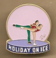 Pin's "HOLIDAY ON ICE" Patinage Artistique Couple De Patineurs Patineuse - Patinage Artistique