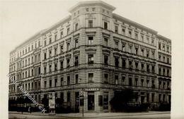 Berlin Kreuzberg (1000) Tempelherrenstr. Ecke Johanniterstr. Zigarrenhandlung Litfaßsäule Foto-Karte I-II - Otros & Sin Clasificación