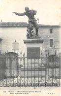 Lunel           34           Monument Du Capitaine Ménard            (Voir Scan) - Lunel