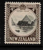 NZ 1935 4d Mitre Peak Letter Wmk SG 562 UNHM #BIR115 - Ongebruikt