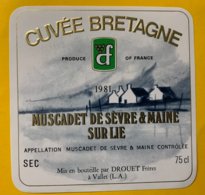 140102 - Muscader De Sèvre & Maine Sur Lie Cuvée Bretagne 1981 - Andere & Zonder Classificatie