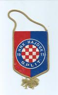 Flag,fanion Football,FC HNK Hajduk Split,Croatia - Size:8.5cm/11cm. - Uniformes Recordatorios & Misc