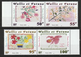 WALLIS Et FUTUNA - N°550/3 ** (2001)  Fleurs - Unused Stamps