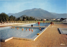 ARUDY - La Piscine Et Les Montagnes - Arudy