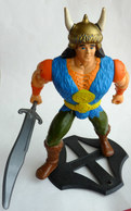 FIGURINE CONAN ACTION FIGURE HASBRO 1992 Avec Socle Et épée - Altri & Non Classificati