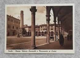 Cartolina Illustrata Imola - Piazza Vittorio Emanuele E Monumento Ai Caduti - Imola