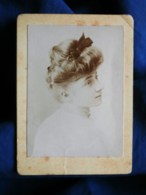 Photo Petit (6.5x8.8 Cms) CDV Anonyme - Portrait Jeune Femme, étude De Coiffure, Circa 1900 L498M - Alte (vor 1900)