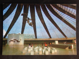 Brasil, Uncirculated Postcard, « BRASILIA, The Interior Of The Cathedral » - Brasilia