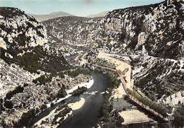 Saint Bauzille De Putois       34         Les Gorges De L'Hérault       10x15     (voir Scan) - Sonstige & Ohne Zuordnung