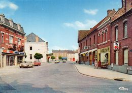 VITRY En ARTOIS  -  Rue De La Mairie  ( Café Tabac , Commerces..) - Vitry En Artois