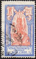 Inde Obl. N°  52 - Dieu BRAMA Le 25c Outremer Et Rouge-orange - Used Stamps