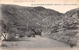 Saint Guilhem Le Désert         34        Entrée Des Gorges                       (voir Scan) - Altri & Non Classificati