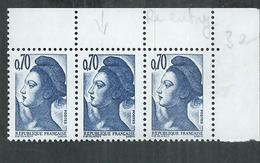 Liberté De Gandon No 2240 ; 70cts Bleu-violet ;double Impression Dans Une Bande De 3 - Storia Postale