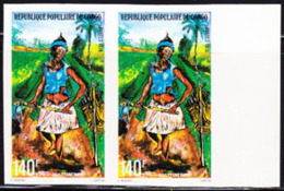 CONGO (1978) Woman Hoeing Field. Imperforate Pair. Scott No 480, Yvert No 531. - Other & Unclassified