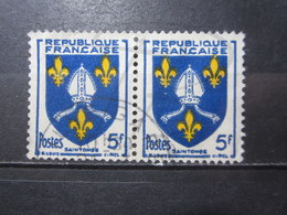 VEND BEAUX TIMBRES DE FRANCE N° 1005 EN PAIRE , JAUNE DECALE !!! - Gebraucht