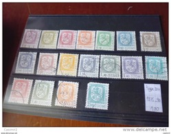 FINLANDE TIMBRE OBLITERE   Type Du Annee 1975.90 - Collections