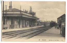 POISSY - Intérieur De La Gare - TRAIN - Poissy