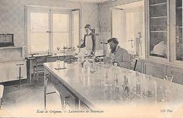 GIF Sur YVETTE  ( 91 ) -  Ecole De GRIGNON  - Laboratoire Botanique - Gif Sur Yvette