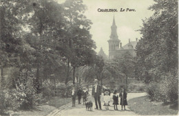Charleroi Le Parc Grosse Animtion 1909 Plis Coin Inf. Gauche - Charleroi
