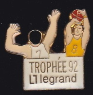 65192-Pin's-Basketball.Trophée Legrand. - Basketball