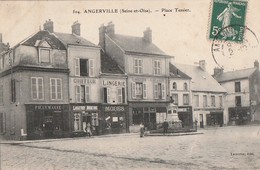 ANGERVILLE. - Place Tessier - Angerville