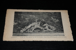 13475-                       Lourdes - Grotte De Massabielle Lors De La Première Apparition ( Photographie Prise En 1858 - Lourdes