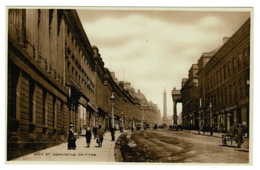 Ref 1363 - Early Postcard - Grey Street - Newcastle On Tyne - Northumbria Northumberland - Newcastle-upon-Tyne