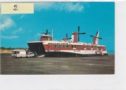 Hovercraft-Hoverlloyd CALAIS-RAMSGATE. Aéroglisseur. Ferries. Chargement Des Voitures - Aéroglisseurs