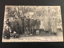 CPA 1900/1920 Villerupt Frontière Franco-allemande Gendarmes Français Et Allemands - Altri Comuni