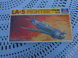 Maquette Avion Militaire--en Plastique-1/72.- Italeri Ref 135 LA-5 FIGHTER - Aviones