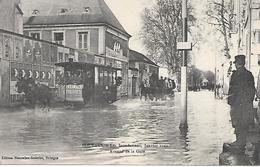 BOURGES  ( 18 ) - Les Inondations , Avenue De La Gare , Janvier 1910  ( TRAMWAY ) - Floods