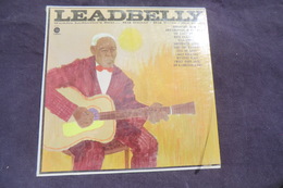 Disque De Leadbelly - Huddie Ledbetter's Best...his Guitar - His Voice - His Piano - Capitol SM-1821 - USA - - Blues