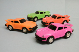 Simba - Lot De 4 PORSCHE 911 TURBO Boucin' Racers à Friction Réf. 331 3670 1/64 - Autres & Non Classés