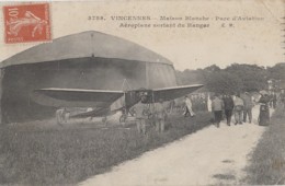 Aviation - Avion Monoplan Sortant Du Hangar - Maison Blanche - 1912 - ....-1914: Précurseurs