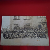 CARTE PHOTO LIEU A IDENTIFIER SOLDATS - Other & Unclassified