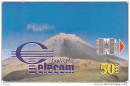 Cape Verde,CPV -16, Volcano: "VULCÃO Ilha Do FOGO", 2 Scans. - Kaapverdische Eilanden