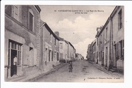 10 - CARQUEFOU - La Rue Du Bourg Prise Du Bas - Carquefou