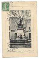 CPA CHATEAURENARD, PLACE DE LA REPUBLIQUE ET MONUMENT, BOUCHES DU RHONE 13 - Chateaurenard