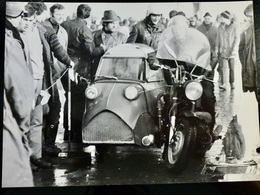 Photo PRESSE Originale Vintage : MOTO Side Car CABINE - Coches