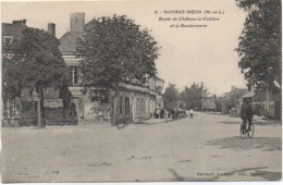 49 NOYANT-MEON  Route De Château-la-Vallière Et La Gendarmerie - Otros Municipios