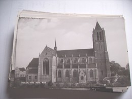 Nederland Holland Pays Bas Tholen Met Fraaie NH Kerk - Tholen