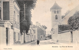 ¤¤   -  MANDRES    -   La Rue De Brunoy    -   ¤¤ - Mandres Les Roses