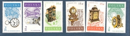 Pologne Série De 6 Timbres Pendules Et Pendulettes Anciennes - Horlogerie