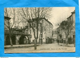 Delcampe - CASTELLANE Entrée De La Rue Nationale -beau Plan Animé -a Voyagé En 1913-édition - Castellane