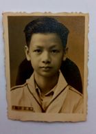 SCOUTISME INDOCHINE VIETNAM SCOUT ECLAIREUR SCOUTING PHOTOMATON PHOTO D'IDENTITE SAÏGON ENFANT CHILD COSTUME - Scoutisme