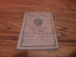 1947 France Passport Passeport Reisepass  Issued In Labruguiere For Travel To Germany - AMG Visas & Revenues Fiscal - Documentos Históricos