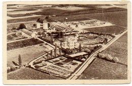 Cpsm Gard - La Source Perrier Près Nimes - Vue Générale Prise En Avion ( Vergèze ) (état) ( DD ) - Vergèze