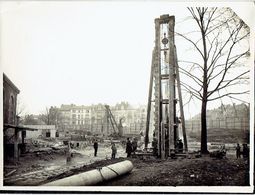 LIEGE PHOTO (23,5 X 18 Cm) MARS 1929 -Sonnette à Vapeur/battage Pieux FRANKI- Fondations Nouvelle EGLISE SAINT-VINCENT - Liège